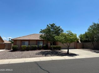 2213 S Tucana Ln, Gilbert, AZ 85295