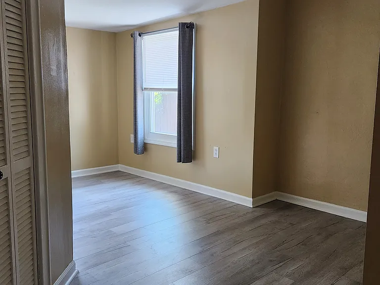 5344 Greenbriar Rd — Photo 10