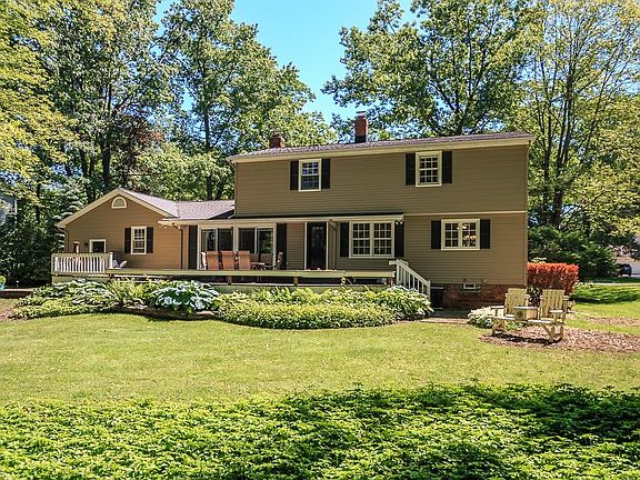 4th image of 17576 Merry Oaks Trl