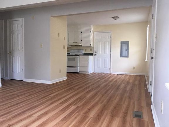 Living and dining area