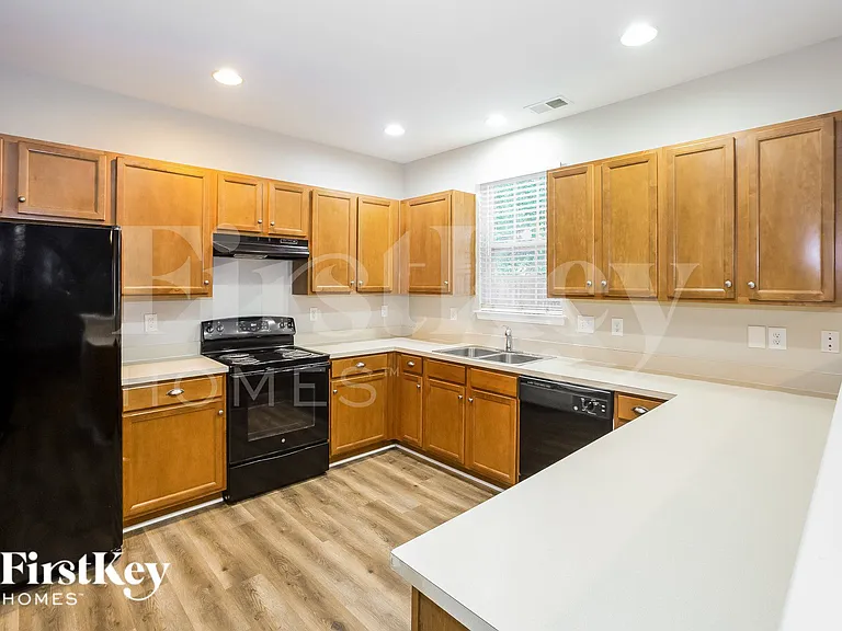 11101 Dulin Creek Blvd — Photo 7