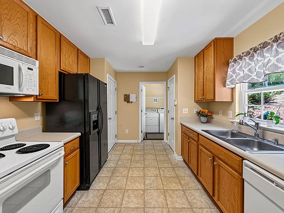 5th image of 217 Talley Ridge Dr