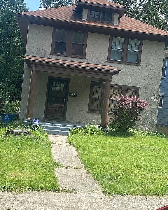 1st image of 338 Cherry Dr