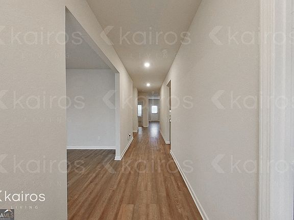 2nd image of 3559 Bridgewood Dr