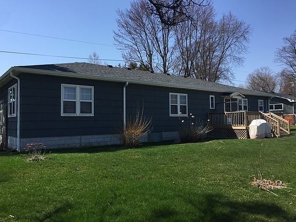 3rd image of 154 York Ave