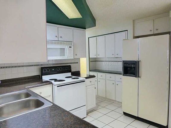 5th image of 1051 Brass Ln
