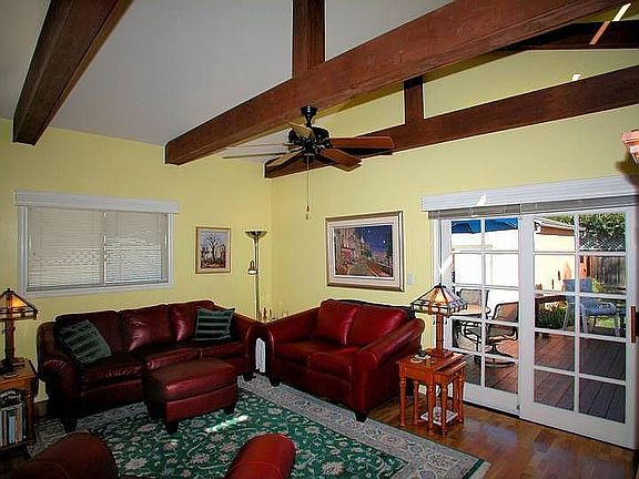 3rd image of 4438 Wortser Ave