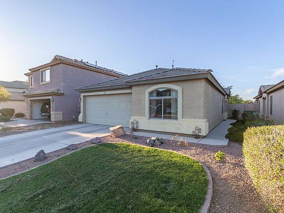 2nd image of 1688 E Jeanne Ln