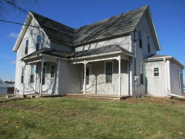 10220 Pleasant Valley ROAD, Cedarburg, WI 53012