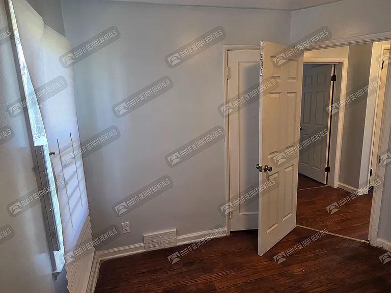 16251 Edmore Dr — Photo 10
