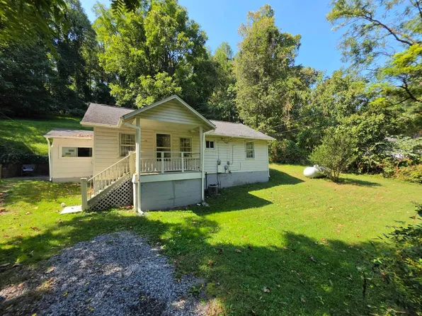228 Shipp Springs Rd, Kingsport, TN 37660