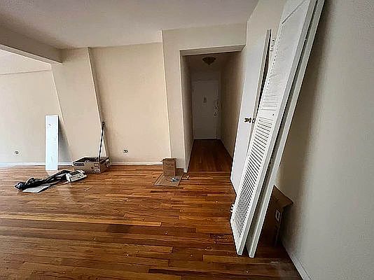 4th image of 41 Hamilton Ave #5A