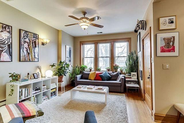 1st image of 2421 N Artesian Ave #2