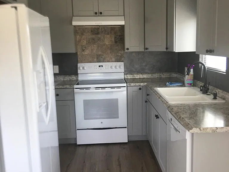60202 N 435th Pr NE — Photo 8