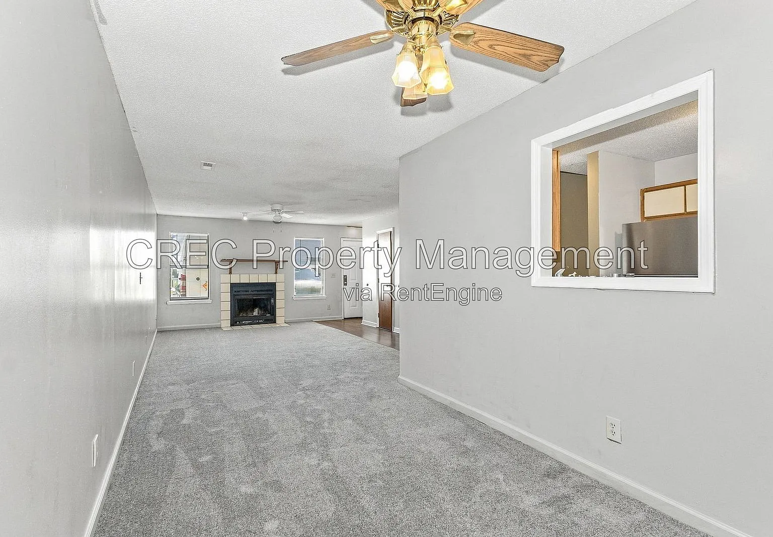 3 bed, 2.5 bath, 1342 sqft, $1,795 — Photo 3