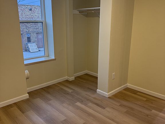 4th image of 135 N 4th Ave #11574361