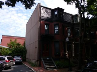 11 Saint Charles St, Boston, MA 02116
