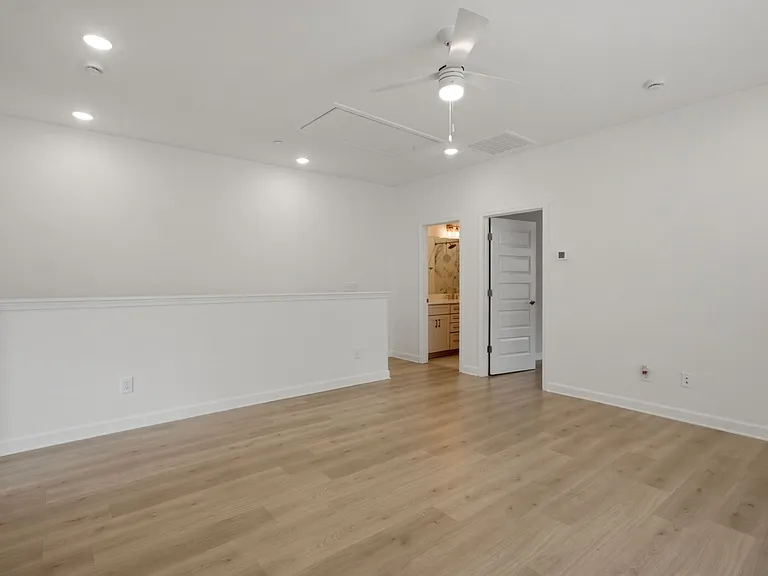 413 Drakes Way #1 — Photo 20