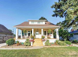 109 N Ontario St, De Pere, WI 54115