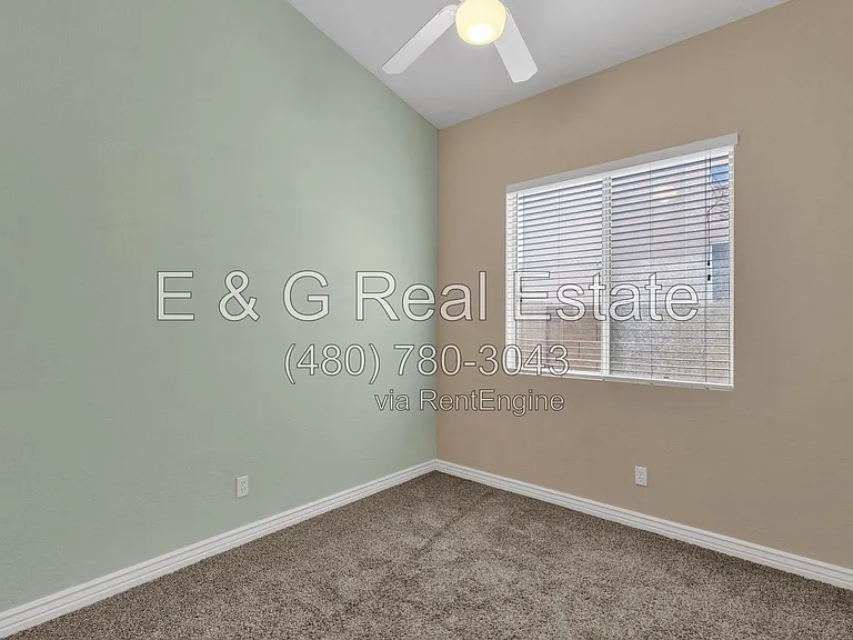 3261 W Ross Dr — Photo 24