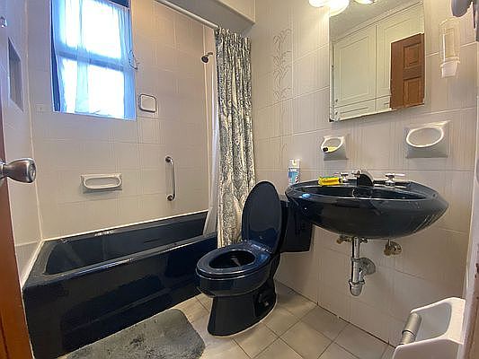 3rd image of 3049 Avenue U #3