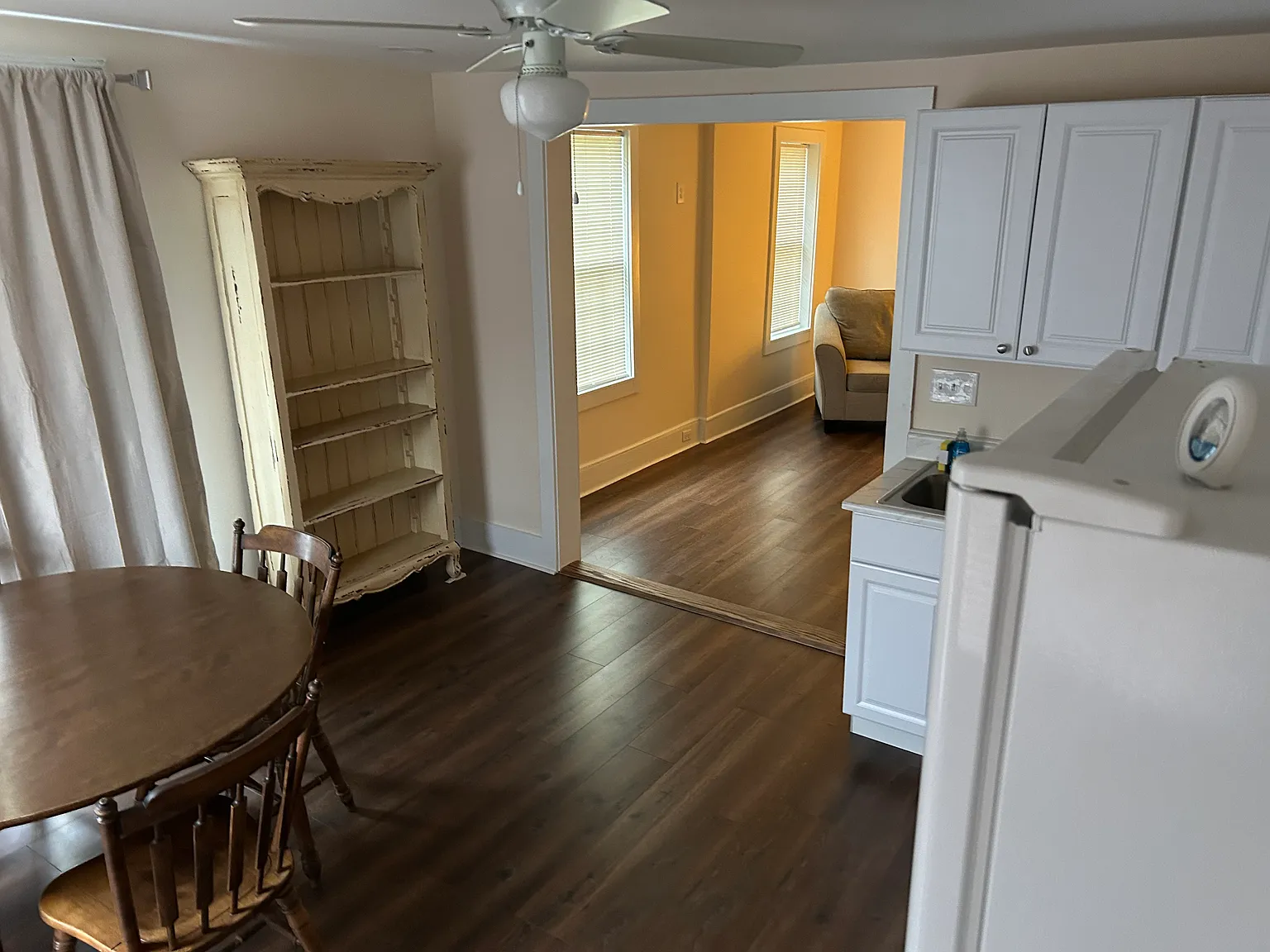 1 bed, 500 sqft, $1,000 — Photo 2