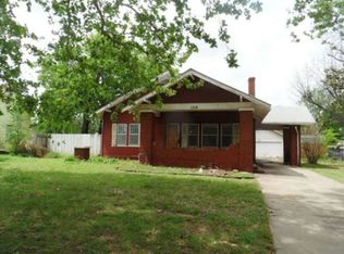 1316 S 8th St, Chickasha, OK 73018