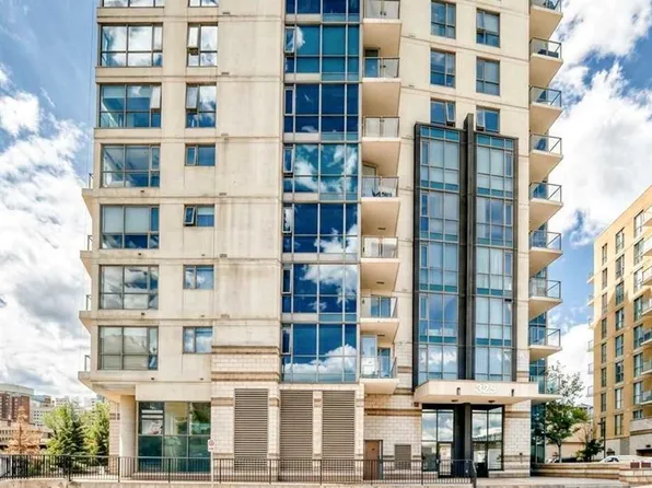 325 E 3rd St SE #1406, Calgary, AB T2G 0T9