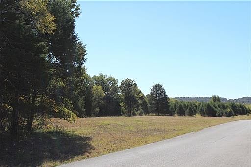 2nd image of 2 Cedar Forest Rd