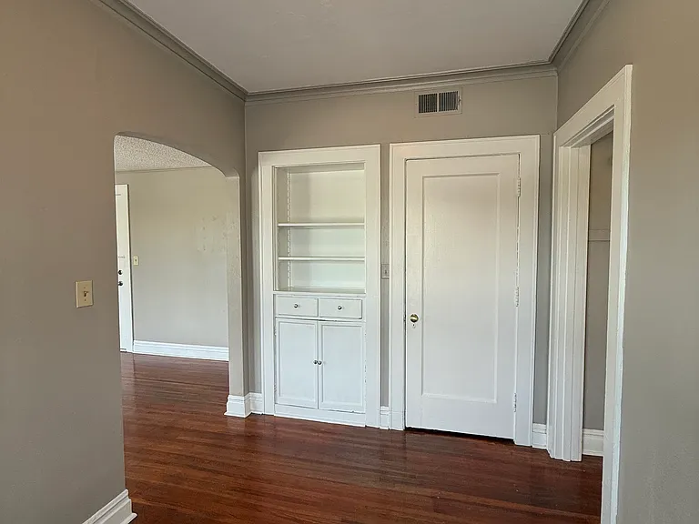 1308 S Carthage Ave #4 — Photo 5