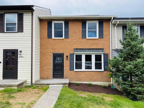 660 Cambria St NW, Christiansburg, VA 24073