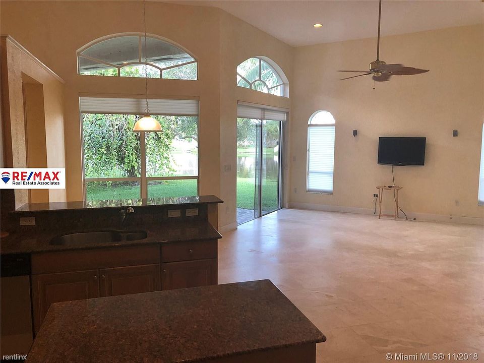 1st image of 1821 NW 139th Ter