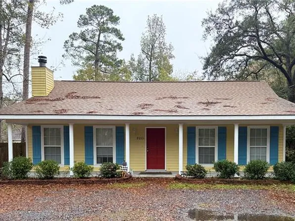 2001 Rapatel St, Mandeville, LA 70448