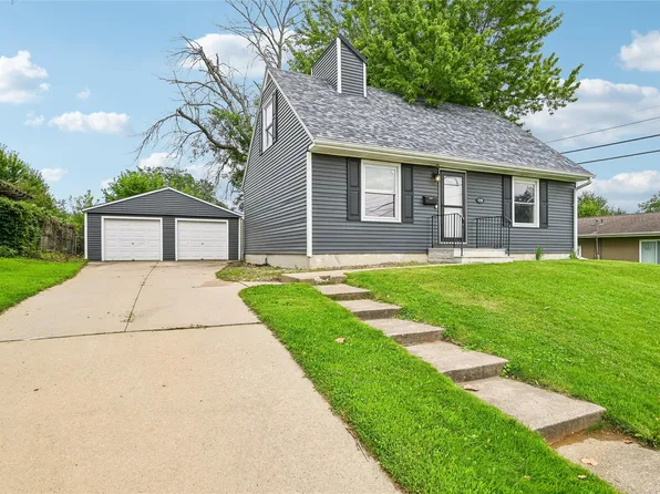 119 Heath St NW, Cedar Rapids, IA 52405