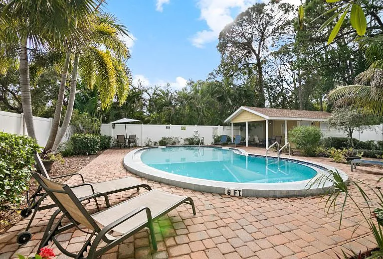 Summerwind Dr — Photo 20