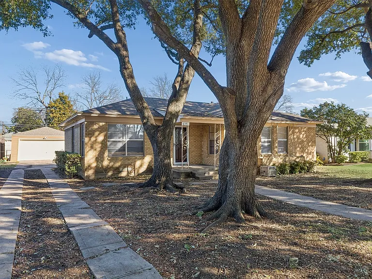 6341 Sudbury Dr — Photo 12