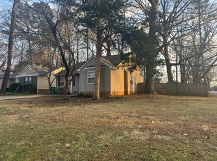 3400 Covington Oaks Dr, Charlotte, NC 28205