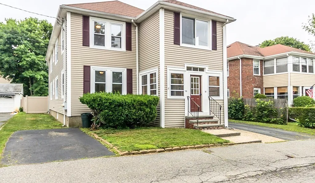 3 bed, 1250 sqft, $3,000 — Photo 1