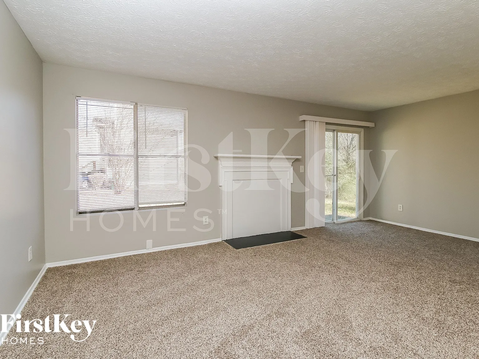 3 bed, 2.5 bath, 1254 sqft, $1,525 — Photo 2