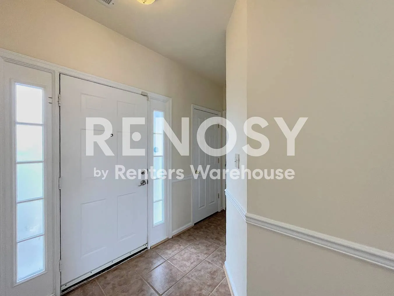 Lakefront Condo! — Photo 4