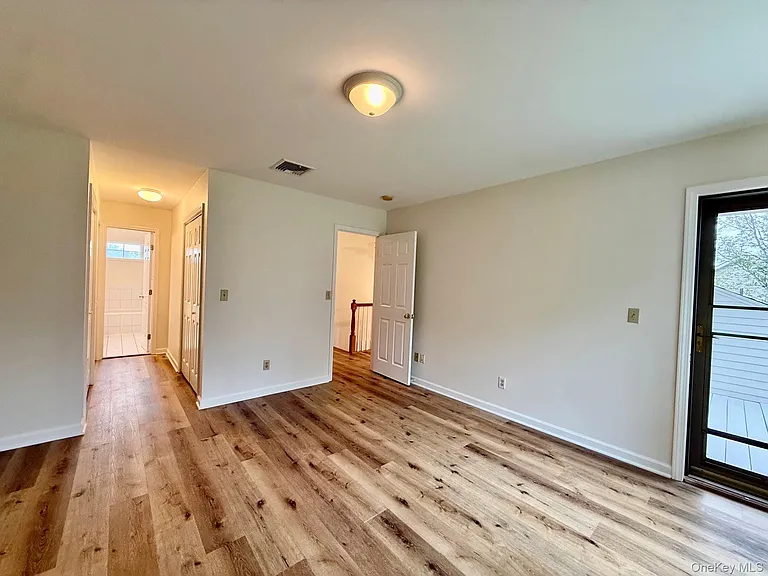 73 Sandalwood Ln — Photo 9