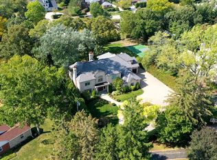 1216 Oakwood Ln, Glenview, IL 60025