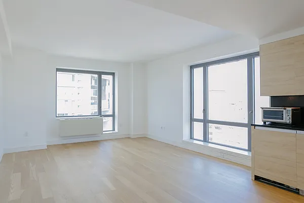 Rented by Sapo Group | media 49