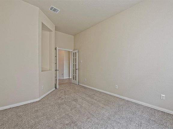 5th image of 3028 Sorrento Hill Dr