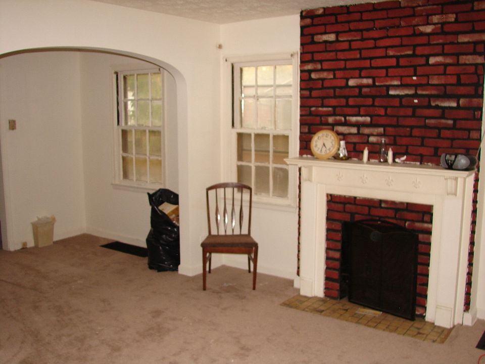 2nd image of 2281 Margaret St