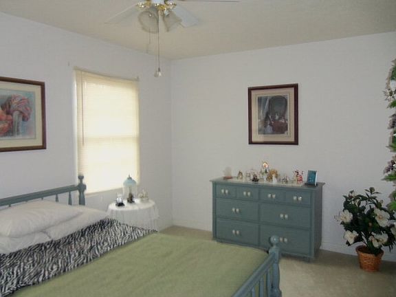 5th image of 2212 Buckingham Sq