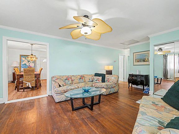4th image of 1246 Penrose Ave