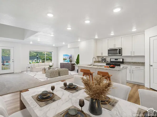 3108 N Bend Ln, Layton, UT 84040