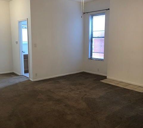3rd image of 3302 Shenandoah Ave