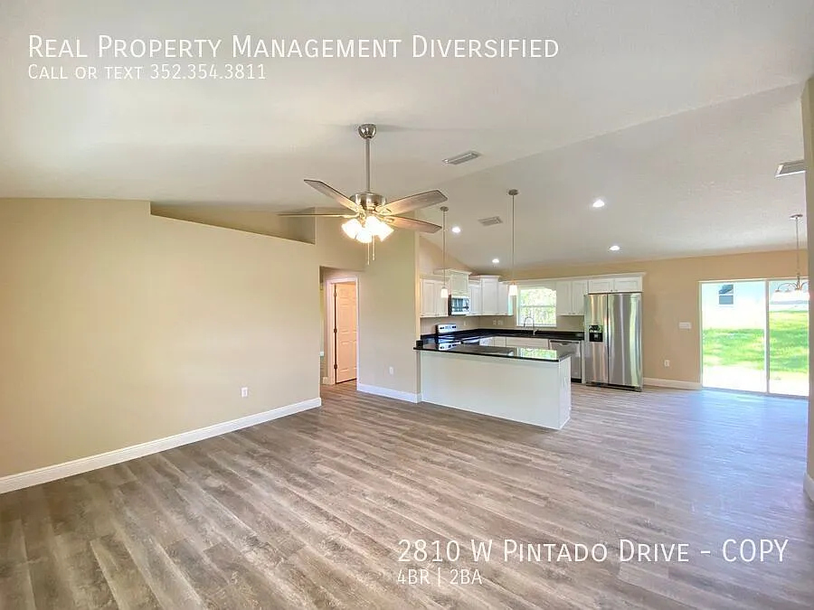 Desirable Citrus Springs Neighborhood 4/2/2 *Won't Last* — Photo 4